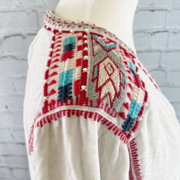 Johnny Was Ybom Aztec Velvet Embroidered Tunic Womens Small White Red Blue - Picture 5 of 9
